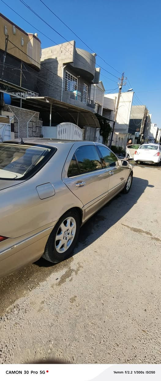 السلام عليكم مارسيدس بينز غواص موديل 2003 فول مواصفات فتحه بصمه تدفئة تبريد  تحكم ستيرن مري شفط جوبلس محرك نوزل مو عنكبوت بردات خلفيه وصفاح رقم انبار مشروع وطني مصفره غرامات هزه  25 بأسمي السياره تحويل مباشر السياره انظف من الصور وكله بلادي بدون قطره صبغ الكشنات خلفيه واماميه كهرباء سلايد روب السياره ماناقصه شي شغل واطلع 120 وبيه مجال بسيط للشراي للتواصل الاتصال على الرقم ***********
