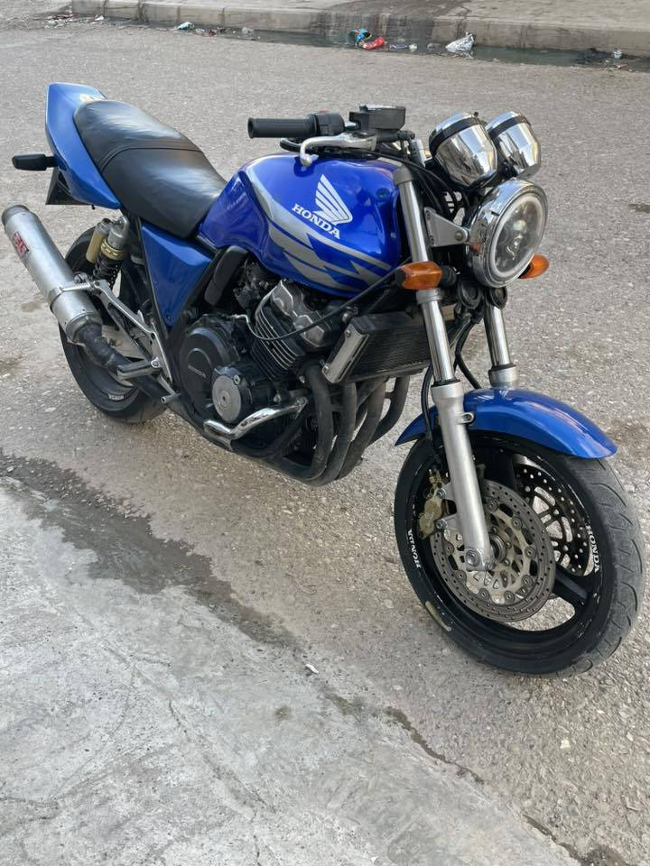 دراجة CB400 مودیل 2002 دراجة نظیف أي عیب مابي محرك کلا شغال اوراق کامل سعر  1350بي مجال  مراوس  هم يرهم  حسب القناعه مکان کرکوك رقم موبایل***********مكاني كركوك
ــــــــــــــــــــــــــــــــــــــــــــــــــــــــــــــــــــــــــ
ماتۆڕ CB400 مودیل 2002 ماتۆڕەکە خاوێنە هیچ کێشەیەکی نییە مەکینەی  کارەبای هەموو گیانی ئیش ئەکات مەنەفێسی کاملە سعری 1350 مەجالي تیایە شوێن کەرکوک ژمارەی موبایل ***********
