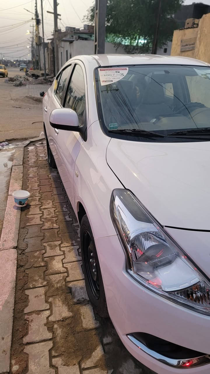 سلام عليكم اللبيع نيسان صني موديل 2025 هندي ام البليته زركه مكفول كفاله عامه ماشيه 15 الف سعر المطلوب 138 المكان البصره ححي الأصدقاء رقم المبايل ***********
