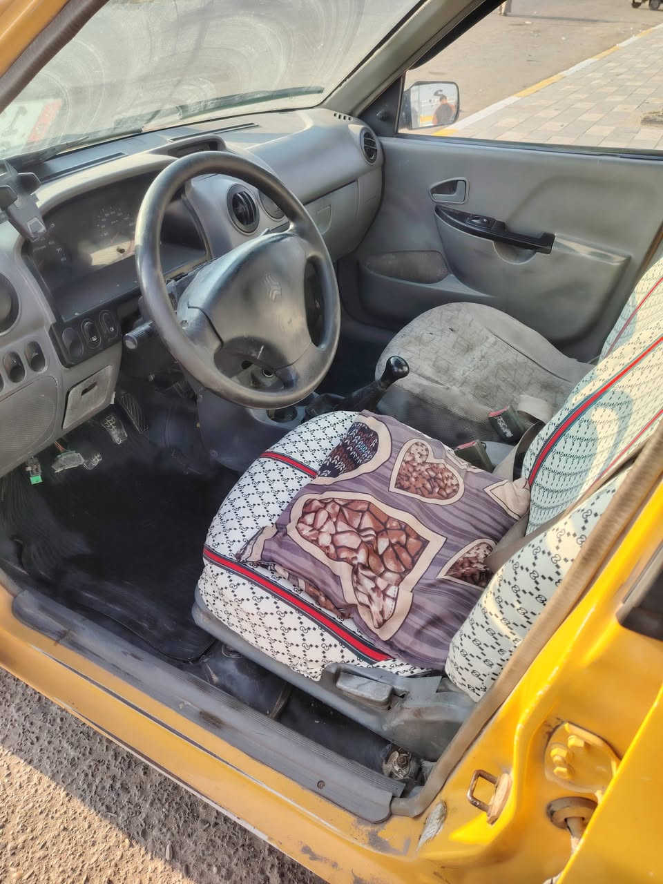 سلام عليكم سايبا لبيع 2013 رقم بغداد نكليزي الجديد بسمي مصفرة هيئه وغرامات مكان بغداد شعب بوب شام السعر 25وبيه مجال رقم ***********
