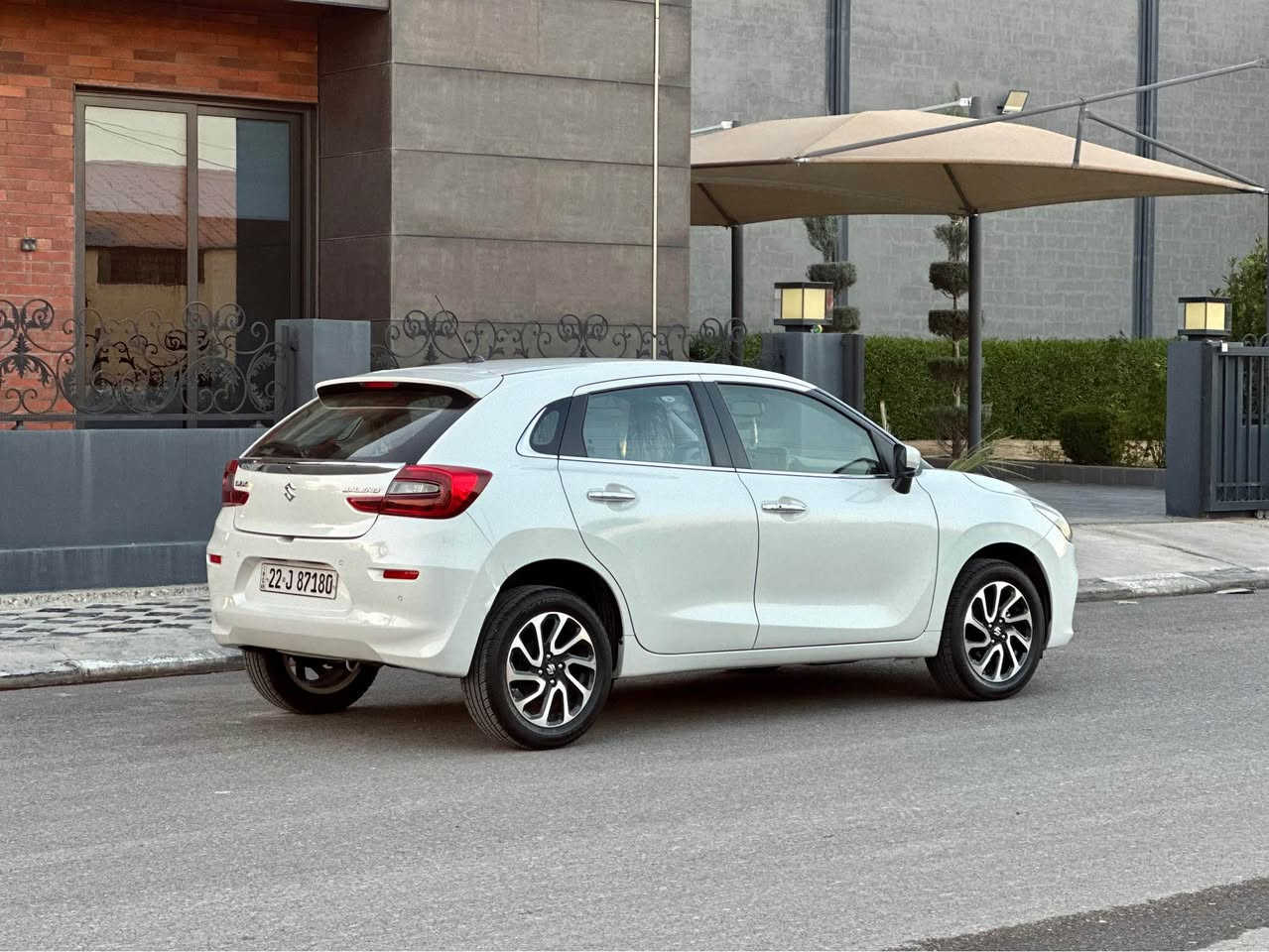 SuzukiBALENO مۆدیل2023 فول فولمسفات  سفری شە ریکازمانە   شاشە گە ورە بسمە دە رگا بسمەڤۆلیوم داتشۆ  5 کامیرە حساس هیجی نیە لۆکە زۆر ماسفاتی تر هە مووشتکی نویە  بە ناوی خۆمەسحری 117 ((***********)) أربيل, العراق
