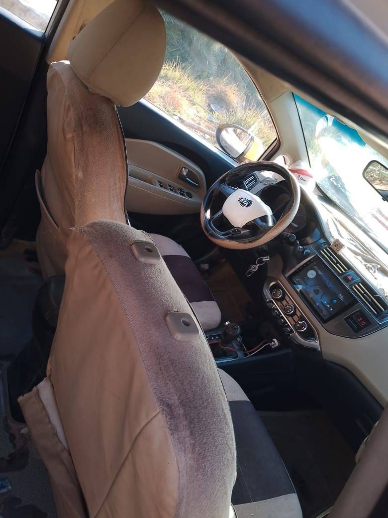 السلام عليكم
موجود كيا ريو خليجي للبيع موديل ٢٠١٥ مكينه ١٦٠٠ جديده صار الها شهر من شديتها خطها سماوه رميثه رقم جديد مثنى انكليزي مصفره هيئه وغرامات مكانها الرميثه سعرها ٨٨وبيها مجال سنويه بسمي مداور ثاني يوم ***********
***********
متواجد واتساب واتصال
  مستعجل للبيع
