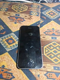 آيفون فايڤ نضافته 80٪ سعره 50 ألف للتواصل 07744074365 بي واتساب شنو مو...
