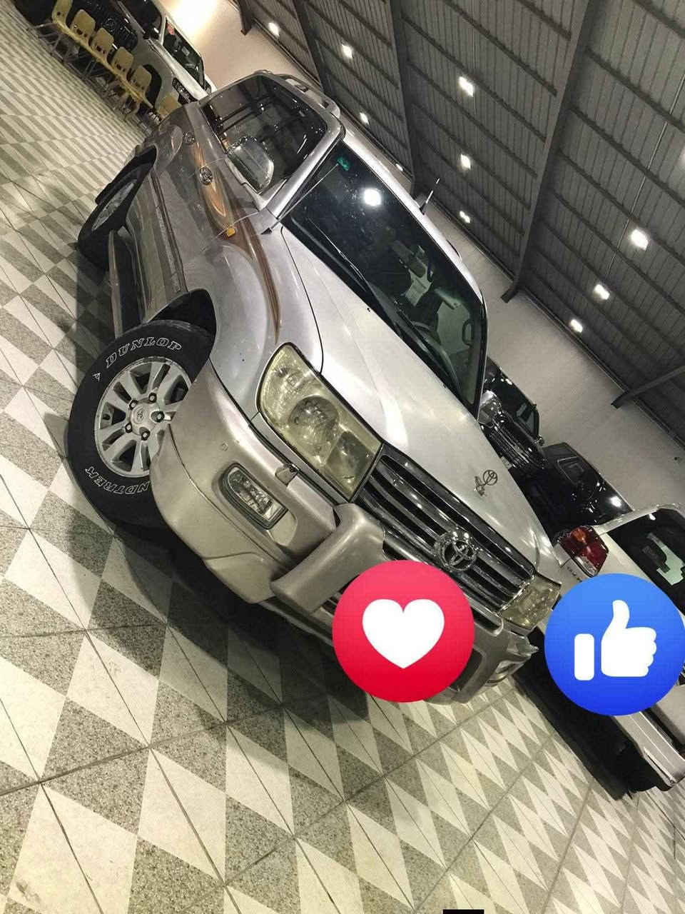 السلام عليكم ورحمه الله وبركاته لاندكروزر موديل 2006 جاهزة من كلشي بيهة صبغ شوية بتكم ووجه للقمارة مكينة 6سلندر  كير اوتو دبل تانكي فتحة سقف تبريد جديد بيهة كتاب مزاد وقرص السعر 100ورقة وبيهة مجال بسيط الشراي مكاني بصرة قرب ساحة سعد 
الشراي يتصل ***********
*********** البصرة, العراق
