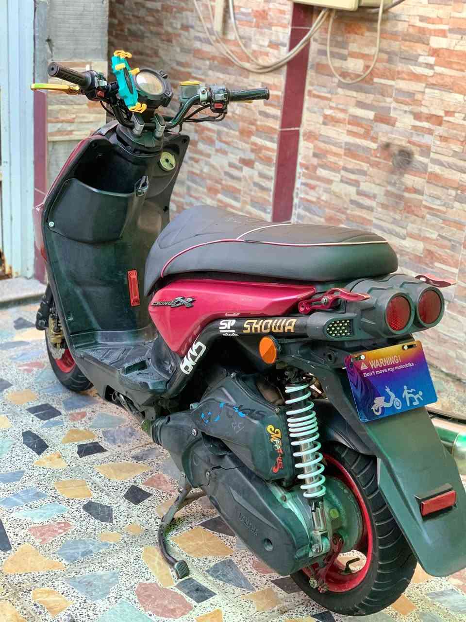 السلام عليكم 
دراجه سكنس جبلي 🏍️
البيع فقط!!
دراجه مكفوله كلشي 
ختم واحد ويا مكينه 🔢
ألون 🍒 كرزي 
صالنصه بوري عدل اصليه
تزويد بلادي يدات بريك NSY لون ذهبيه 🔱
فراك بريكNSY الون كرزي 🍒
سبايدر كرزي 🍒 
رقم☑️
موديل 2014 
دراجه برغي ممفتوح بيها  ناعمه
السعر 1200$مليون 200
رقم هاتم ***********☎️
عنوان بغداد البياع
