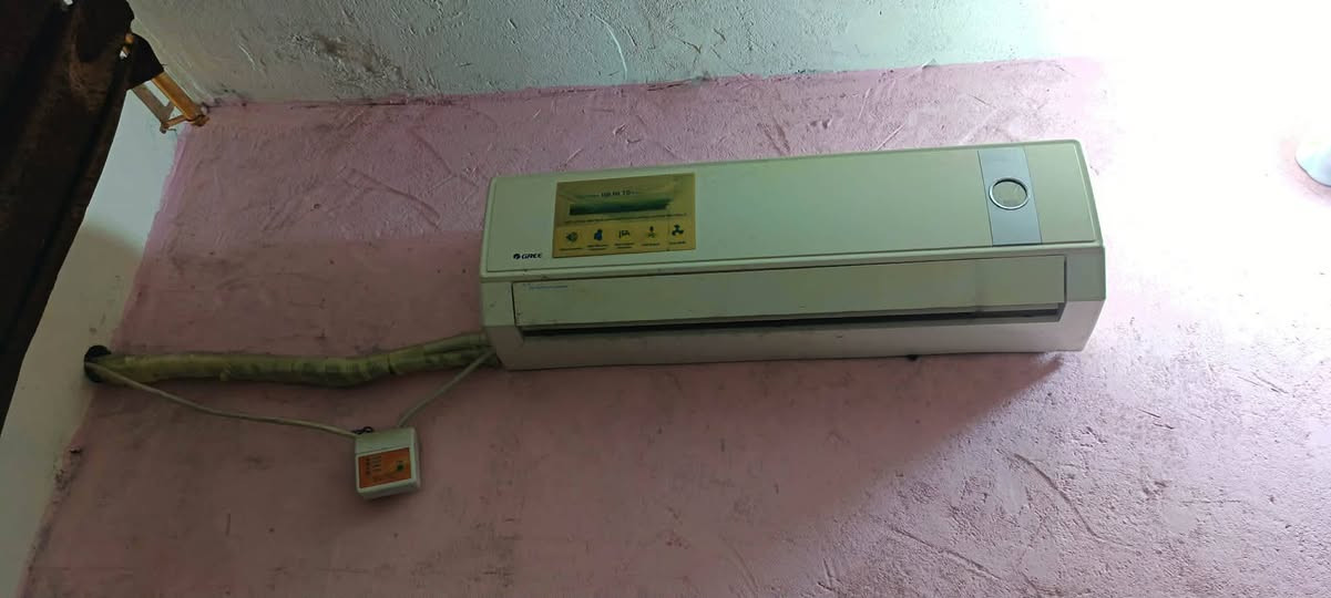 سبلت كري طنين شغال تجي تفحص قبل لا تاخذه كربلاء حي النضال *********** ب350 الف وبي مجال
