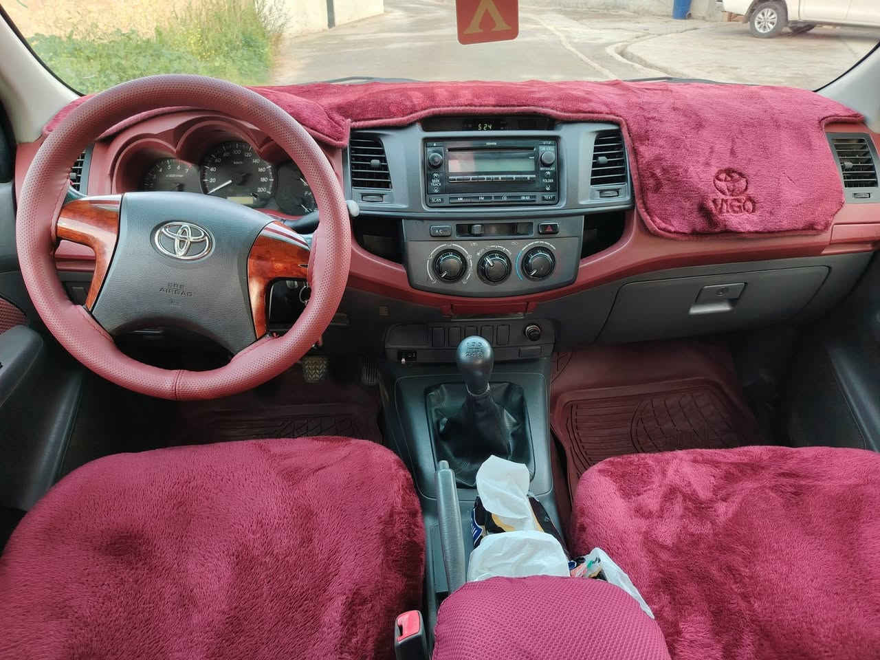 سلام عليكم*********** تويوتا مرزي موديل2014كيرعادي سعودي رقم سليمانيه سنويه ورقم جديد ماشيه125الفkm حقيقي مكينه مامفتوح عله وضع شركه سونار موضح بالصور سعر183 العنوان ديالی خانقين
