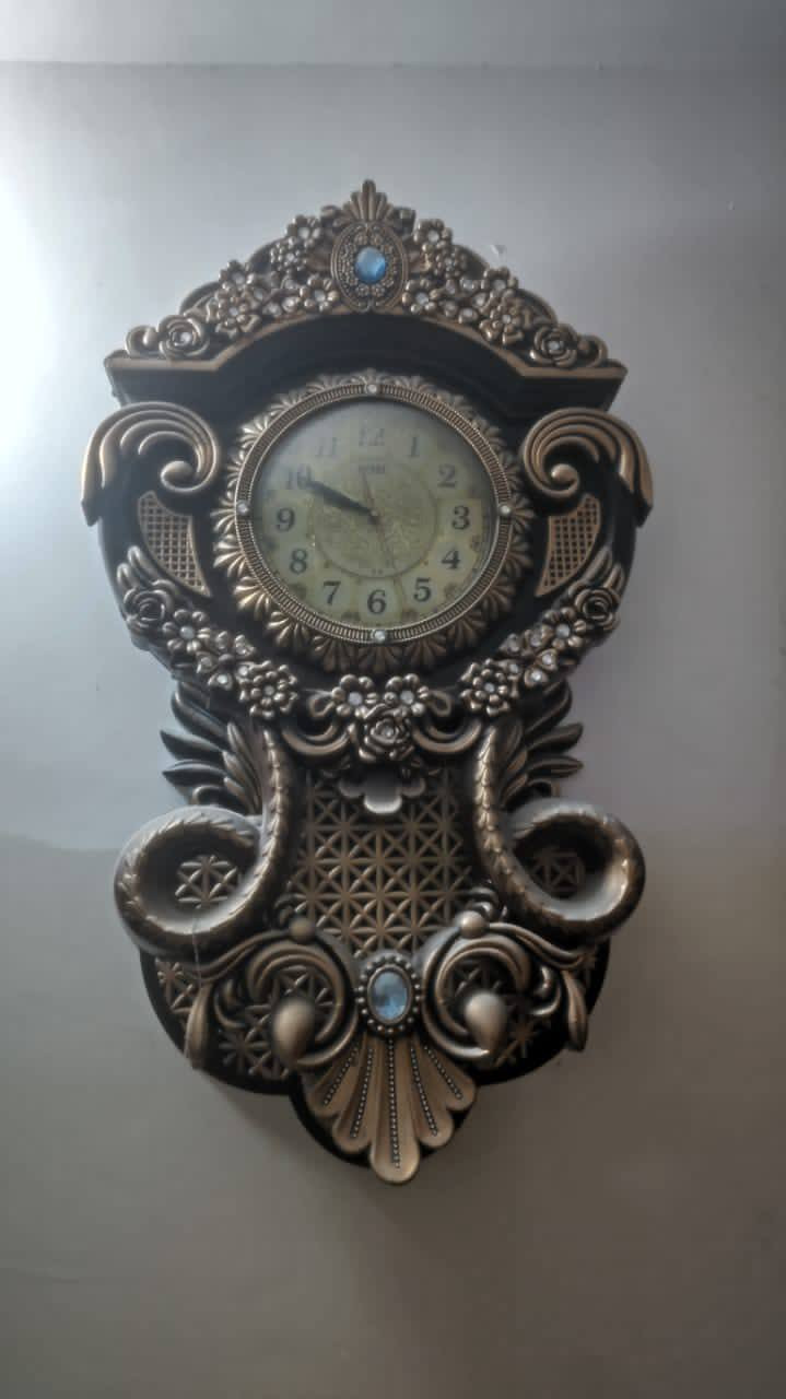 غراض للبيع 
شاشة شاونك الاصلي حجم٤٣ ب ١٨٠
ساعه ملكية شغالة حجم الكبير ب١٥
ثريات عدد ثنين ست اضوية شمسية ب٧٥
غرفة تسكام الباب الاول كلش ثكيلة نضيفة تخبل منقوشة بل ايد خشبهة زان ست قطع ب٩٥٠
المكان نجف شارع المدينة قرب حمام الرسول توصيل موجود


**إذا كنت صاحب هذا الإعلان وتريد حذفه لأي سبب، رجاءا أرسل رسالة إلى الدعم الفني**