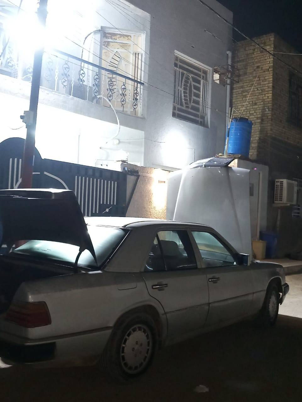 مارسدس دب رقم بغداد صدامي بسم بنيه حاليا مسافره عندي وكاله خاصه موديل1991 حاليا موجوده بميسان نقص تبريد سياره جاهزه قبل اسبوع بدلت حداديه خلفيه جديده
الاستفسار ***********
السعر45 وبيهه مجال❤️
