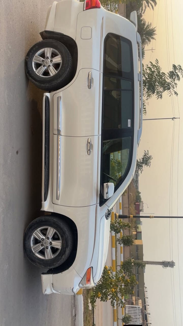 السلام عليكم
لاندكروز 2015 بريمي
محرك ٦ سلندر
كفالة بيها بس بارد قليل بالجنطة
ماشية 242الف
رقمها بغداد السيارة بأسمي
السيارة نظيفة ومحركها ممتاز
ومداريها
المكان ذي قار
للاستفسار خاص


**إذا كنت صاحب هذا الإعلان وتريد حذفه لأي سبب، رجاءا أرسل رسالة إلى الدعم الفني**