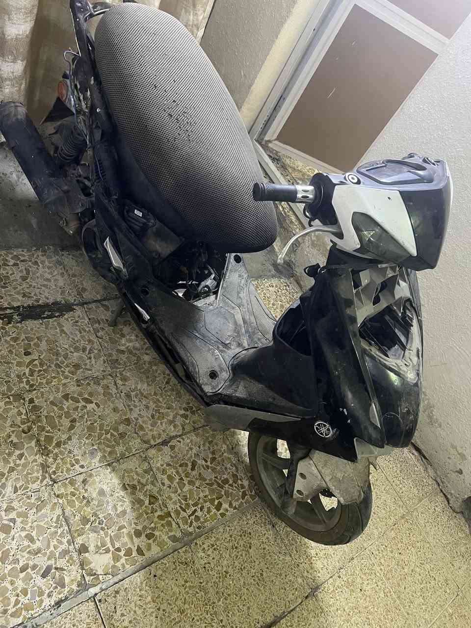 ياالله شمعه ياباني البيع ابيع كوم حديد المكان مدينه الصدر سوك العوره***********
