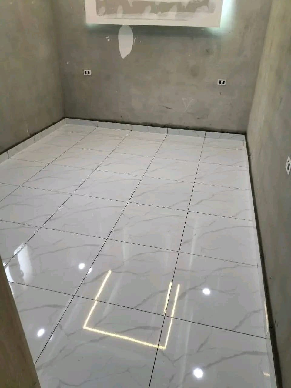 ️ ترميم بيوت قلع كامل
✔️ تطبيك كاشي أرضيات
✔️ تطبيك بورسلين حديث
✔️ شغل نظيف، دقّة، والتزام
✔️ أسعار ترضي الكل 👍

🔹 عندك بيت قديم وتريد تجدد؟
🔹 عندك شغل نصه وتريد تكمله صح؟
إحنا بالخدمة من الأساس للنهاية 💪

📞 اتصل أو راسلنا واتساب:*********** بغداد كرخ
