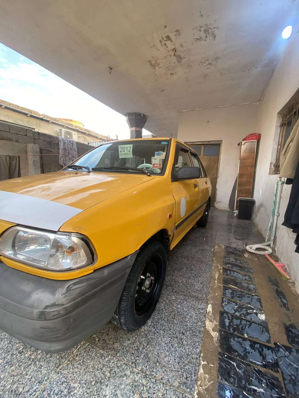 السلام عليكم
سايبه موديل 12 رقم بغداد بسمي السياره

مكينه كير خير من الله سياره حلوه اكثر من الصور

بيه بارد الجاملغ الخلفي جهت السايق وبيه خياسات

معمره السعر 29$ وبيه مجال العنوان بغداد تقاطع النهروان

رقمي ‭0787 691 0297‬بي واتساب
