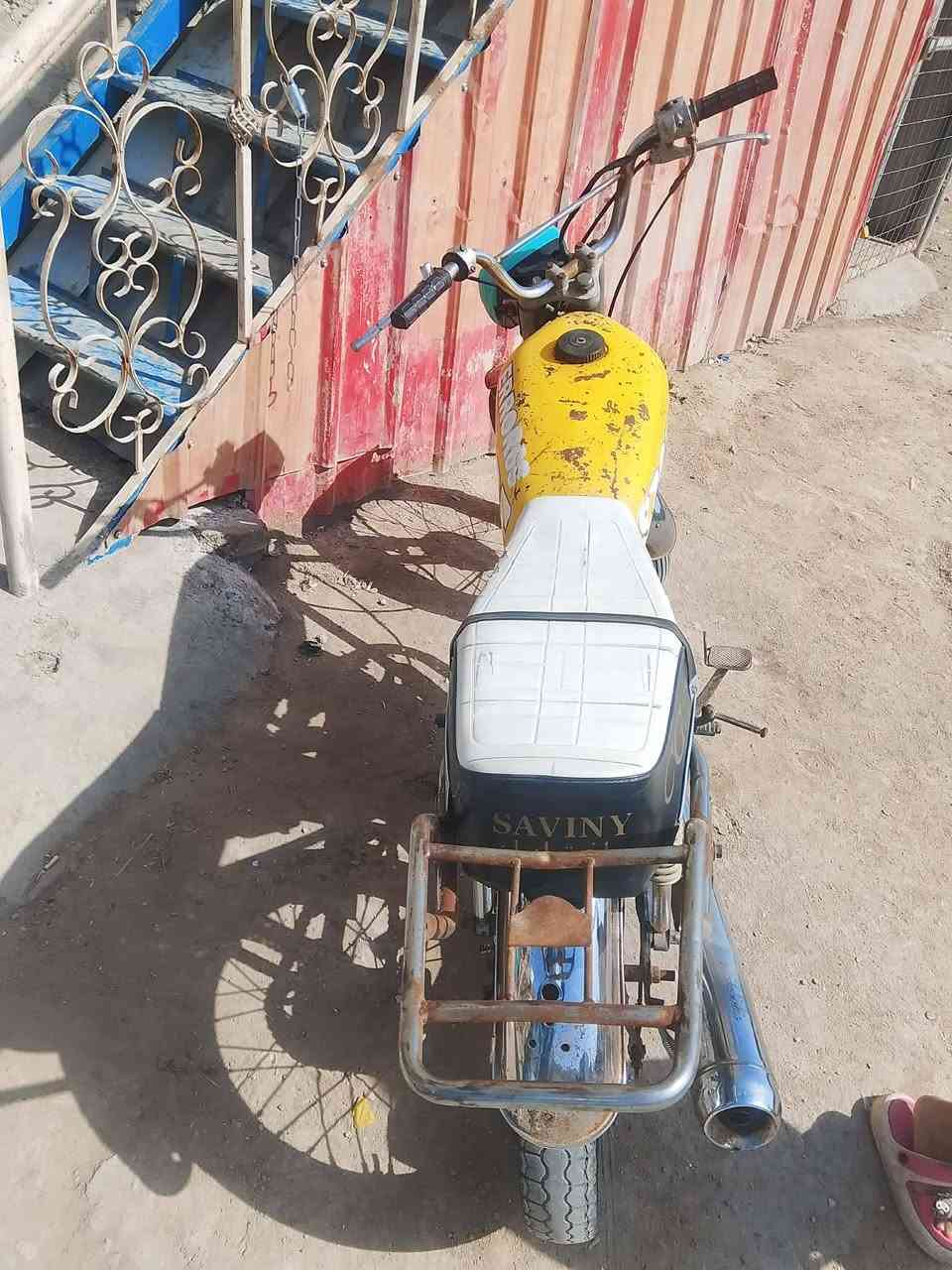 السلام عليكم شباب دراجه تايكر للبيع موديل 19كلك كلك مكفولة من السرقه دراجه نضيفه مكان المسيب السعر 200اوبيها مجال شي قليل الرقم ***********
