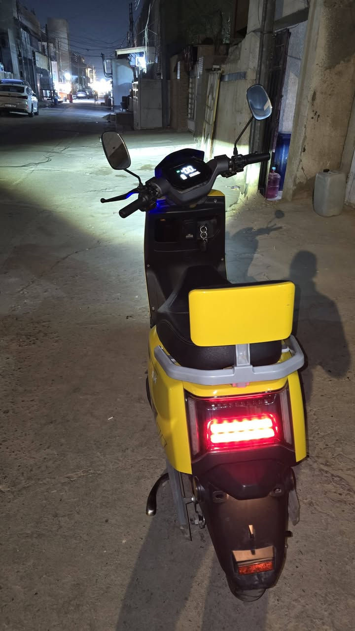 دراجة سكنس جيتي للبيع
المواصفات 
عدد البطاريات 6.   32 فولط
السرعة 60 حقيقية 
قدرة الملف 2000 واط 
نظام بصمتين ومفتاحين تشغيل عن بعد
السعر 475 وبيها مجال للشراي 
للتواصل واتساب ***********
