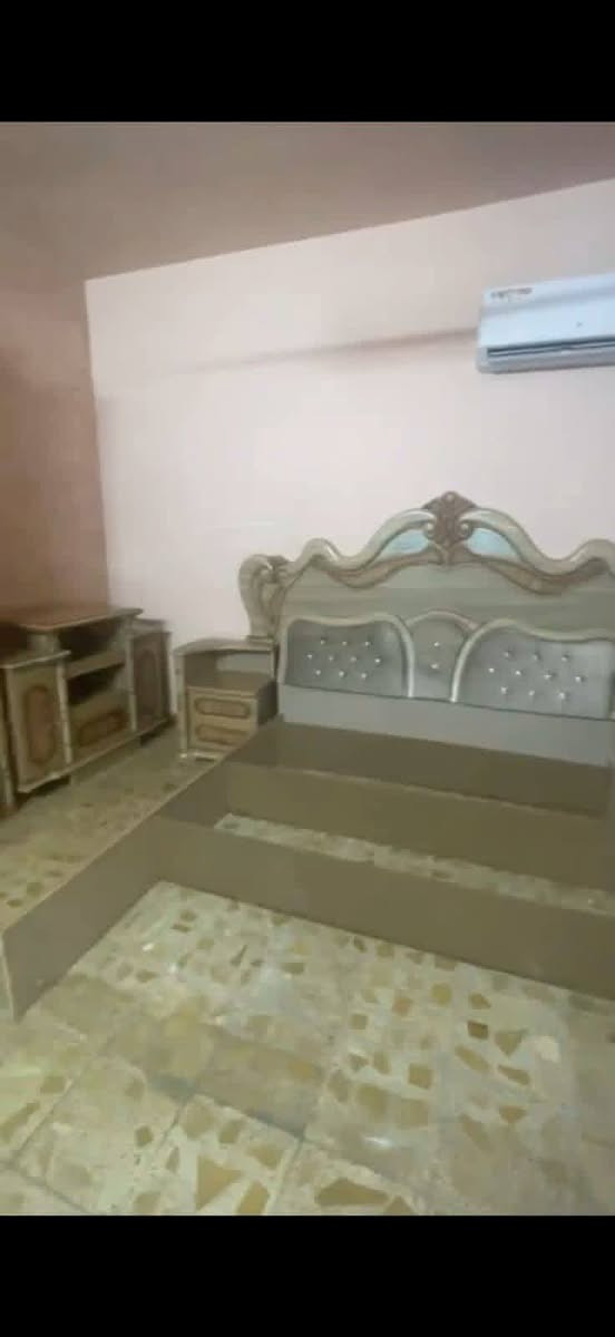 ب150 الف وبيها مجال ماليزي نضيفه مكاني بغداد حي الامين رقمي *********** تواصل وتساب وبلخدمه
