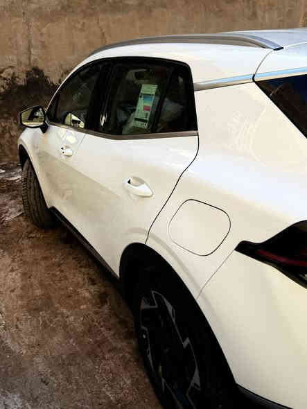 للبيع :كيا سبورتج  خليجي 
ضمان شركة الدولية العراقية
الموديل : 2024

ماشيه17 الف
بصمه  كراسي 
مري كهرباء 
انضمه قياده
تشغيل عن بعد 
حساسات امامي خلفي 
 شاشه +عداد دجتل 
صندوق كهربائي 

بصمة ابواب 
ترحيب عند لاقتراب 
مثبت سرعه 

ويل 19
تبريد قطعتين 
داخل بيجي مخمل

محرك 2000 دوش 
شاحن واير لس 
الصابيح الماميه LED
المصابيح الخلفيه LED
شفتات ستيرن رياضي 
مانع انزلاق 
شاشه ابل كار بليل + أندرويد اوتو
انذار عند الاقتراب
السياره كلش نضيفه وحلوه

الرقم بغداد دولي باسمي 
السعر 245

أي استفسار ***********
مكاني بغداد
