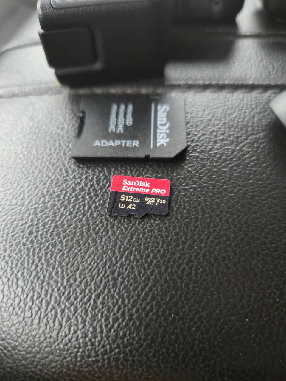 Ozmo Pocket 3 CREATOR COMBO
مستعملة مدة قصيرة كلش(كم ساعة فقط)
شاملة كل شيء مع رام ٥١٢ كيكا
730 الف بيع مستعجل وبيها مجال قليل


**إذا كنت صاحب هذا الإعلان وتريد حذفه لأي سبب، رجاءا أرسل رسالة إلى الدعم الفني**