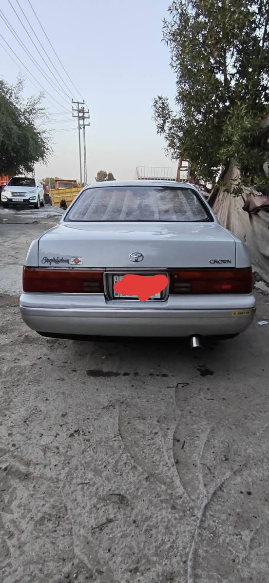 السلام عليكم 
بطه منفصل موديل 1994 مكفوله كص ونقل جثه  كير ومكينه ملكه جدد تبريد خير من الله حداديه 100/80 تايرات جدد باتري جديد كشنات كهربائي كشرها نظيف مثل ماموضح بصور رقم أنبار ألماني مكانها  نجف وراعيها نجف شوكت مايعجبك داور السعر 68  للأستفسار الأتصال على الرقم *********** النجف, العراق
