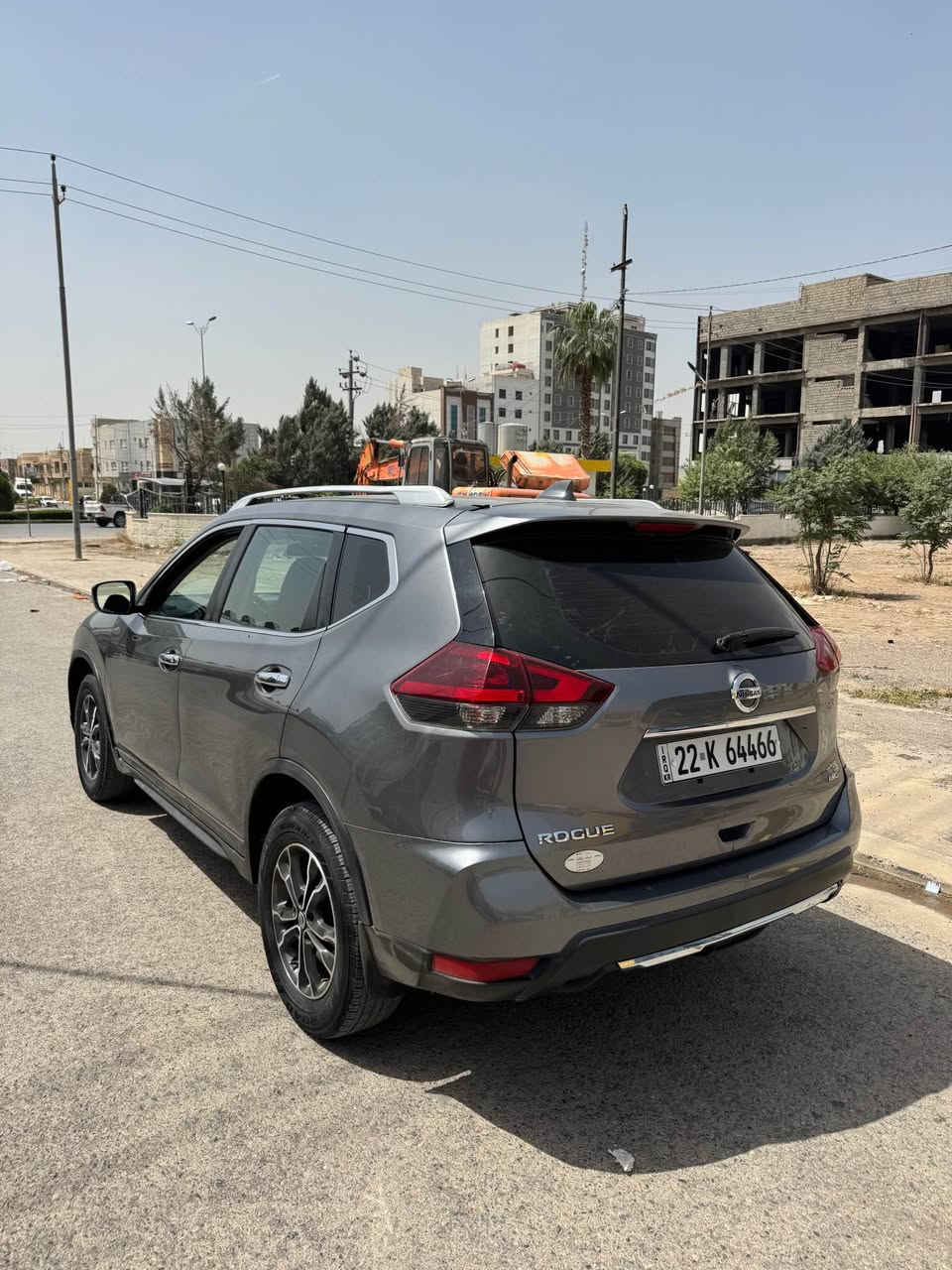 نيسان روج
٢٠٢٠
٨٨ رويشتوه
سه نه وي  ره قه مي نويه
ده رگا و جاملغي بيشه وه لاي سايه ق بي ژووري بي ئيرباگ
شوين هه ولير
*********** أربيل, العراق
