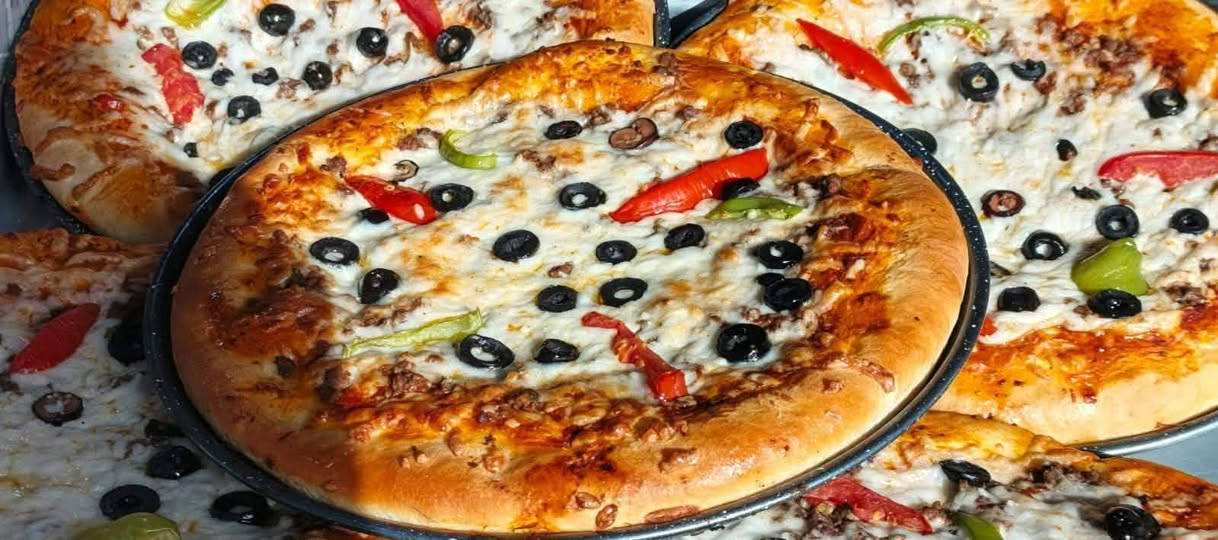 🔥 عرض نااار ولمدة محدودة! 🔥
🍕 4 بيتزات بـ 10,000 دينار فقط 🍕
لا تفوّت الفرصة واستمتع بأطيب النكهات مع الأهل والأصدقاء.
📍 سارع بالطلب قبل انتهاء العرض.
📞 للاستفسار والطلبات راسلنا أو اتصل بنا
+9647746619510
يتوفر توصيل داخل الكوت


**إذا كنت صاحب هذا الإعلان وتريد حذفه لأي سبب، رجاءا أرسل رسالة إلى الدعم الفني**