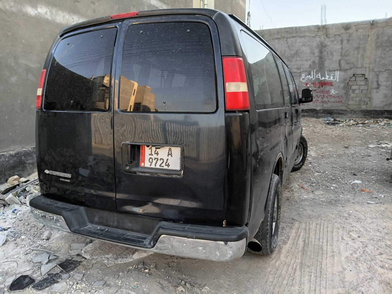 السلام عليكم سفانا للبيع ٢٠٠٨ جاهزه من كلشي ماعدا ملاحظات بالبدي
سنويه جديده قبل شهر صادره تبريد محرك كير كهربايات كله كفاله
السعر٨٠بي مجال
اومراوس بيوكن وانطي فرق 
***********
