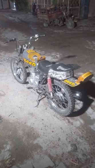 سلام عليكم شباب دراجه يرانيه سيجي نامه دراجه تعمري جديد دراجه ريده بيع او مراوس حسب القناع سعر دراجه ٦٥٠بيه مجال حك جيه راقم بي واتساب *********** واتساب مفتوح
