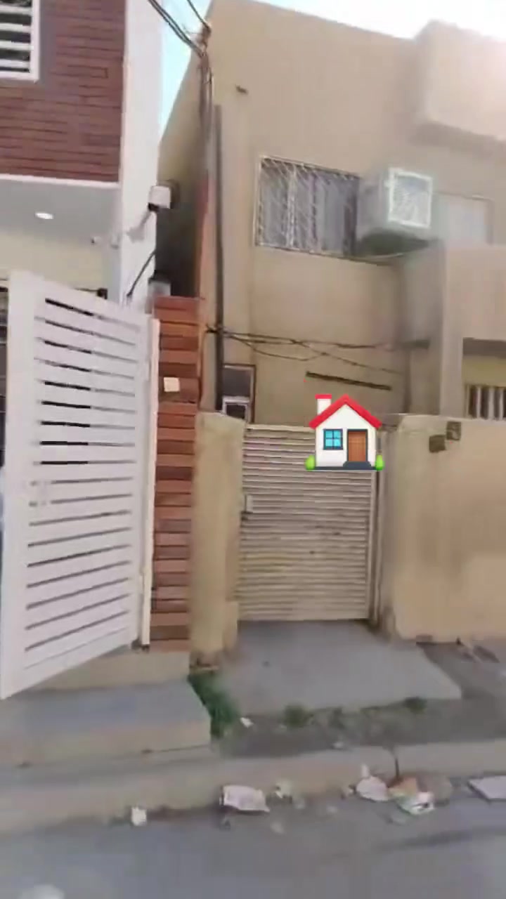 🏡 سلام عليكم
🔹 دار للإيجار – تجاري أو سكني 🔹
📍 الموقع: بغداد – العامرية
📌 شارع المضيف – قريب جداً من جامع الحسنين
✨ الدار مؤثثة بالكامل وتحتوي على:
✅ صالة ضيوف مع صحيات
✅ هول داخلي
✅ مطبخ
✅ صحيات
✅ غرفة نوم سويت
✅ غرفة نوم نفر
✅ غرفة نوم نفرين
✅ سبالتات بالكامل
✅ غسالة
📞 للاستفسار أكثر مراجعة
📍 مكتب الطور للعقار – الغزالية
☎️ ***********
☎️ ***********
