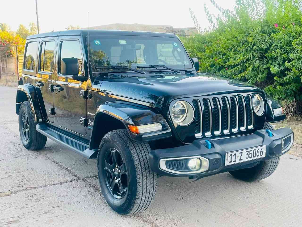 جيب رانكلر 4Xe 2023  وارد امريكي

تيربو + هايبرد + هجين شحن خارجي 

Jeep Wrangler 4Xe 2023 2.0L 4

حجم المكينه : 2000 تيربو + هايبرد + هجين شحن خارجي

المسافه المقطوعه : 30000

المواصفات 

1.قماره تتفصخ اصير كشف

2.بصمه 

3.لوكير

4.كشافات 

6.شحن خارجي

7.بكلايت لد 

8. شاشة كبيرة 

9.دمام خلفي

10.لايتات زنون هايلوجين

11.كشنات جلد 

مكاني بغداد***********

رقم بغداد بسمي

السعر 273وبيها مجال
