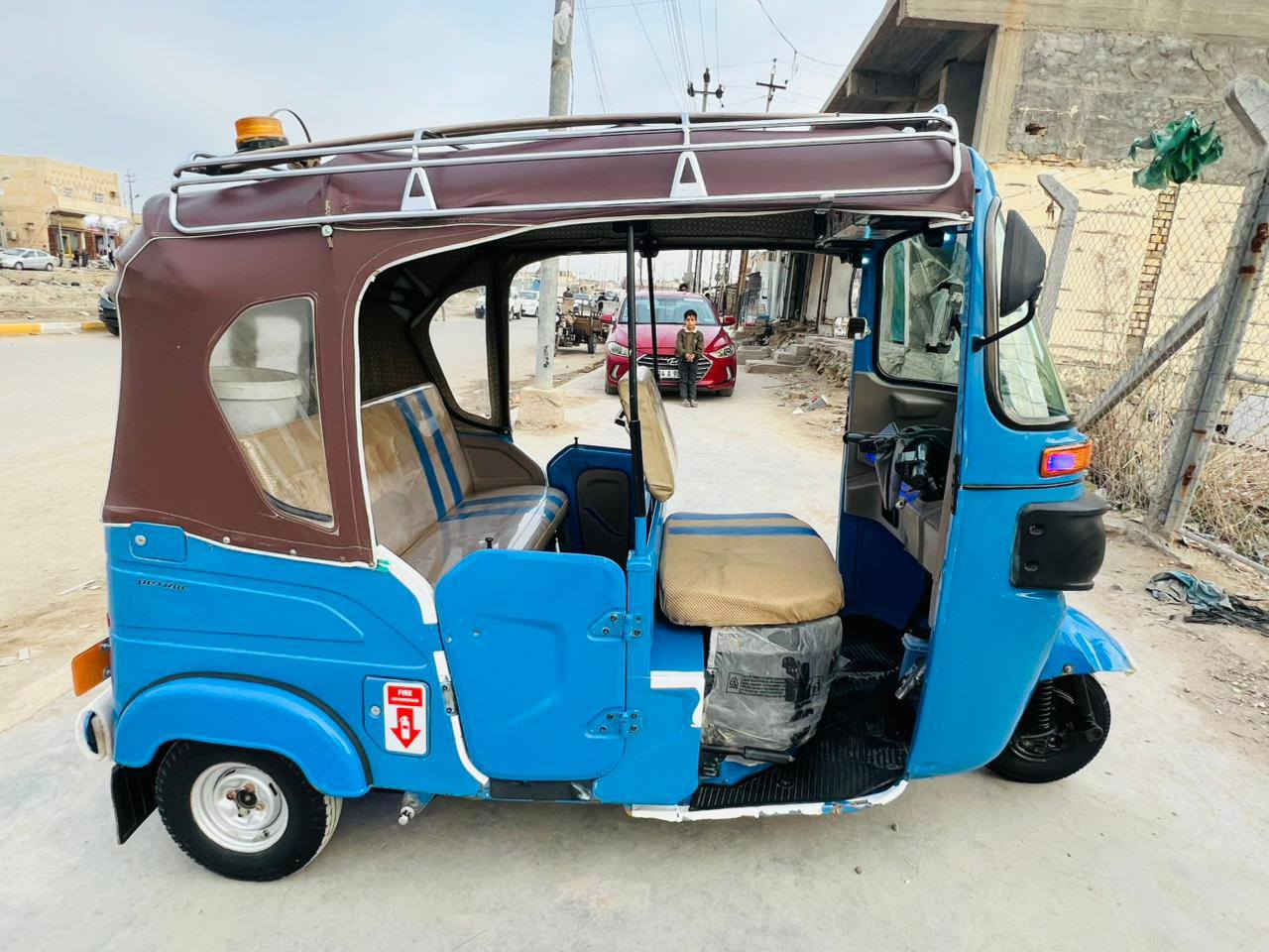 السلام عليكم
باجاج 2022 رقم ذي قار 
كفاله عامه عدا ضربه بالغود راجعه معجون شغل مرتب 
مكينه كفاله وين ما تريد تفحص كفاله عده الضربه بالغد
دراجه بسمي توني مدخلها هزه لوحاتها بريد يومين ويطلعن ثاني يوم مداور
السعر 8200
مكاني غراف. اتصل وبيك خير وتدلل
***********
