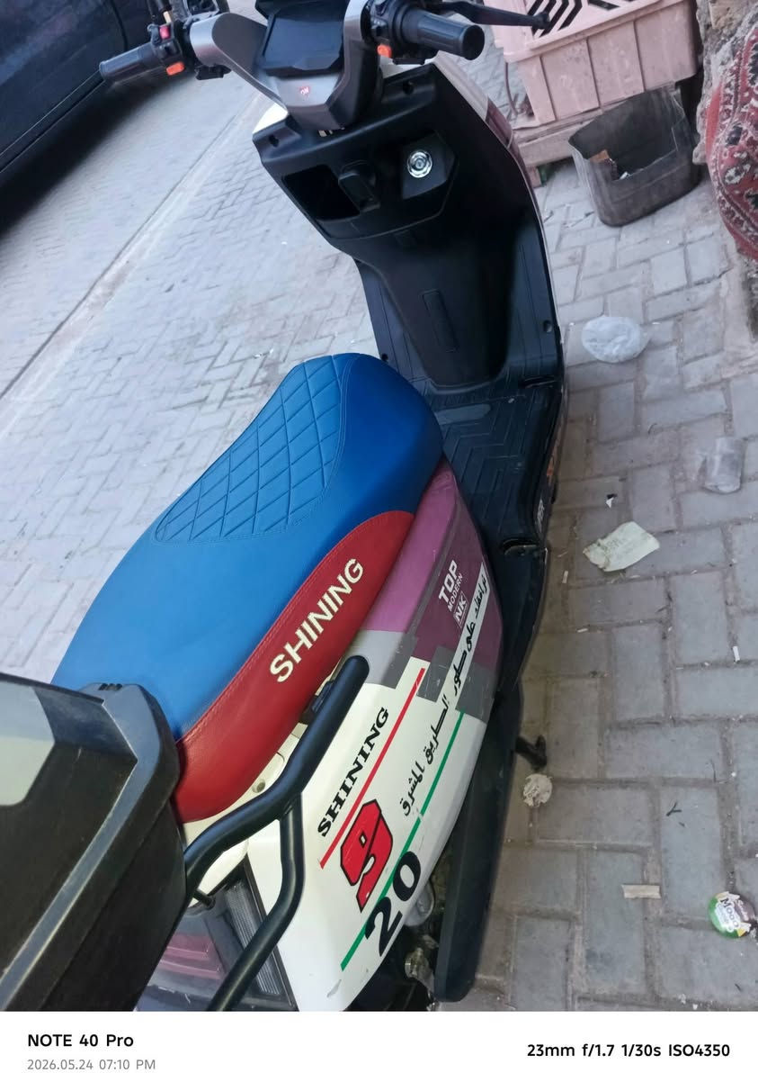 درجة🔋⚡ بطاريت كبار نضاف عدد ٦ تقفيل ذاتي تايرات جدد بريك جديد عنوان بغداد ***********    سعر ٥٥٠
