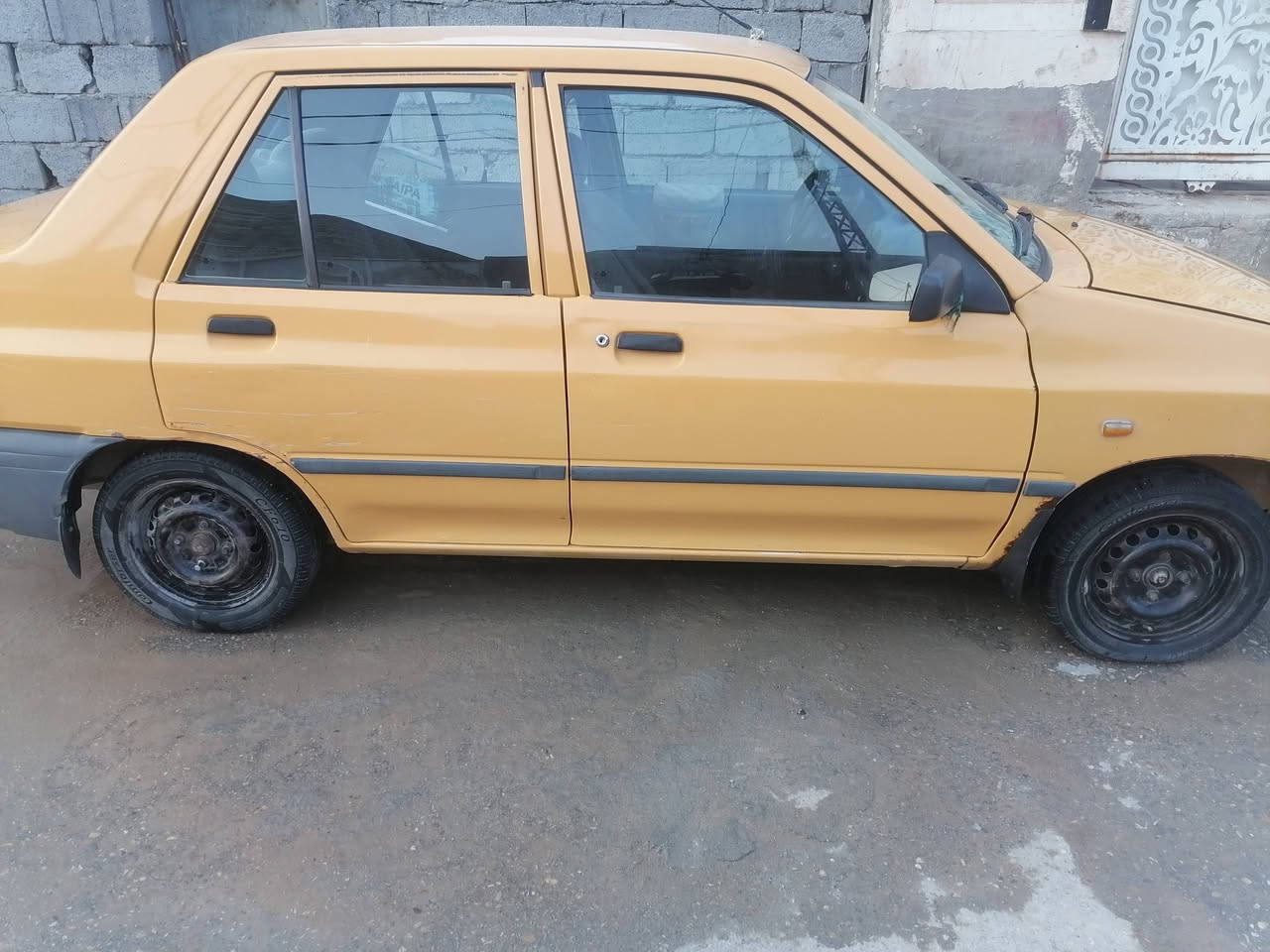 سلام عليكم عندي هاي سايبه موديل 2015 سنويه صاقطه مكينه وكير نضيفات بيهه جاملغ امامي مبدل تأيرات نضيفات حداديه زينه تبريد شغال بس يرادله فان  مكاني ديوانيه سعر 35 وبيهه مجال وهذا رقمي ***********
