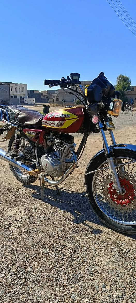 السلام عليكم دراجه للبيع أو مراوس موديل 24 مكاني تكريت السعر 475 وبيها مجال الدراجه بس مفيلسه معدل نشاط فول متواجد خاص أو رقم ***********
