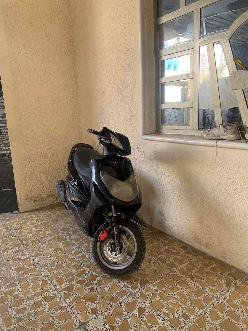 سلام عليكم دراجه للبيع سكنس فحل دراجه خير من الله اوراقه كامله للبيع سعر 550بيه مجال


**إذا كنت صاحب هذا الإعلان وتريد حذفه لأي سبب، رجاءا أرسل رسالة إلى الدعم الفني**