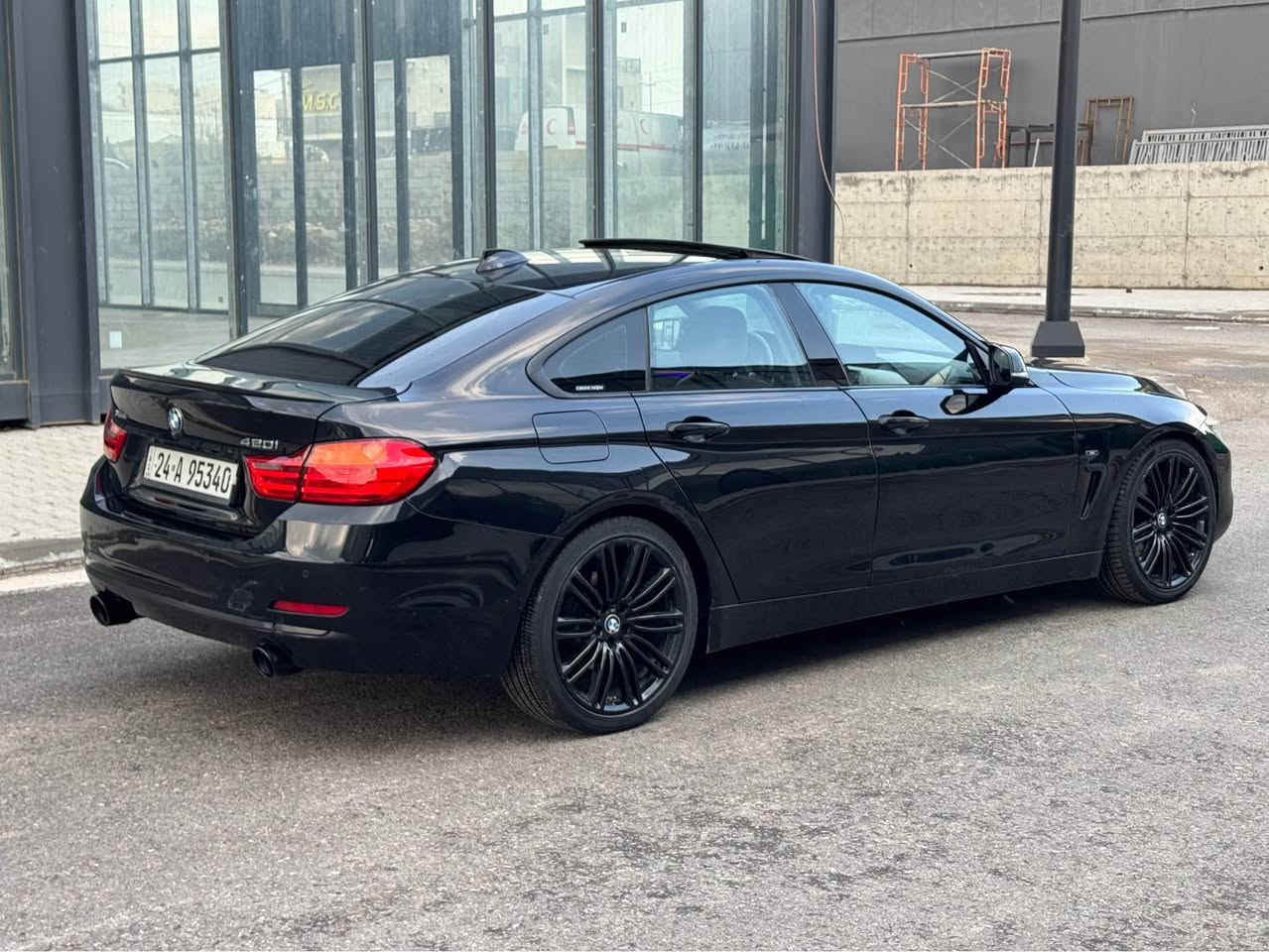 Bmw 420i
Gran coupe 
للبيع او مراوس ويه سياره رقم شمالي 
محرك 4 سلندر اقتصادي وقوي 
موديل 2015
كلين تايتل  
بدون صبغ  بدون حادث بدون ايرباك 
بي بارد شكم مكان صوره السونر موجود 
فتحه • جلد • كشنات تدفئه • شاشه جبيره 
صندوق سحب • لايتات led
تحكمات ستيرن 
4 انضمه قياده 
باقي  المواصفات معروفه 
4 تايرات جديد 
سنويه ورقم جديد
شرط التحويل والغرامه 
مكان السياره سليمانيه 
سعر 155 ورقه 
*********** السليمانية, العراق
