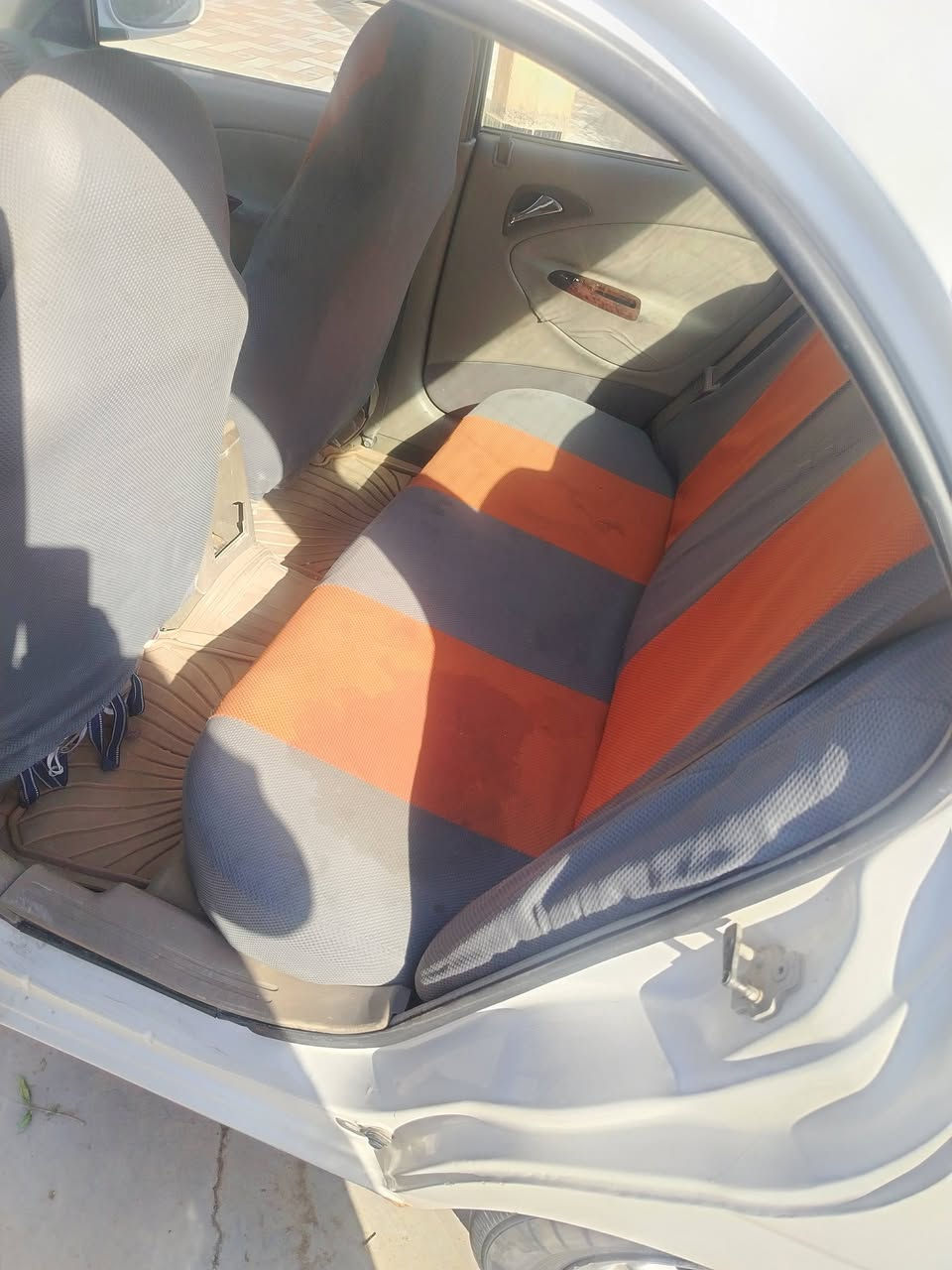 دايو نوبرا موديل 2000 رقم بغداد انكليزي
تحويل مباشر محرك گير تبريد كفاله 
السعر 45 وبيه مجال بسيط مكاني بابل
***********
***********
