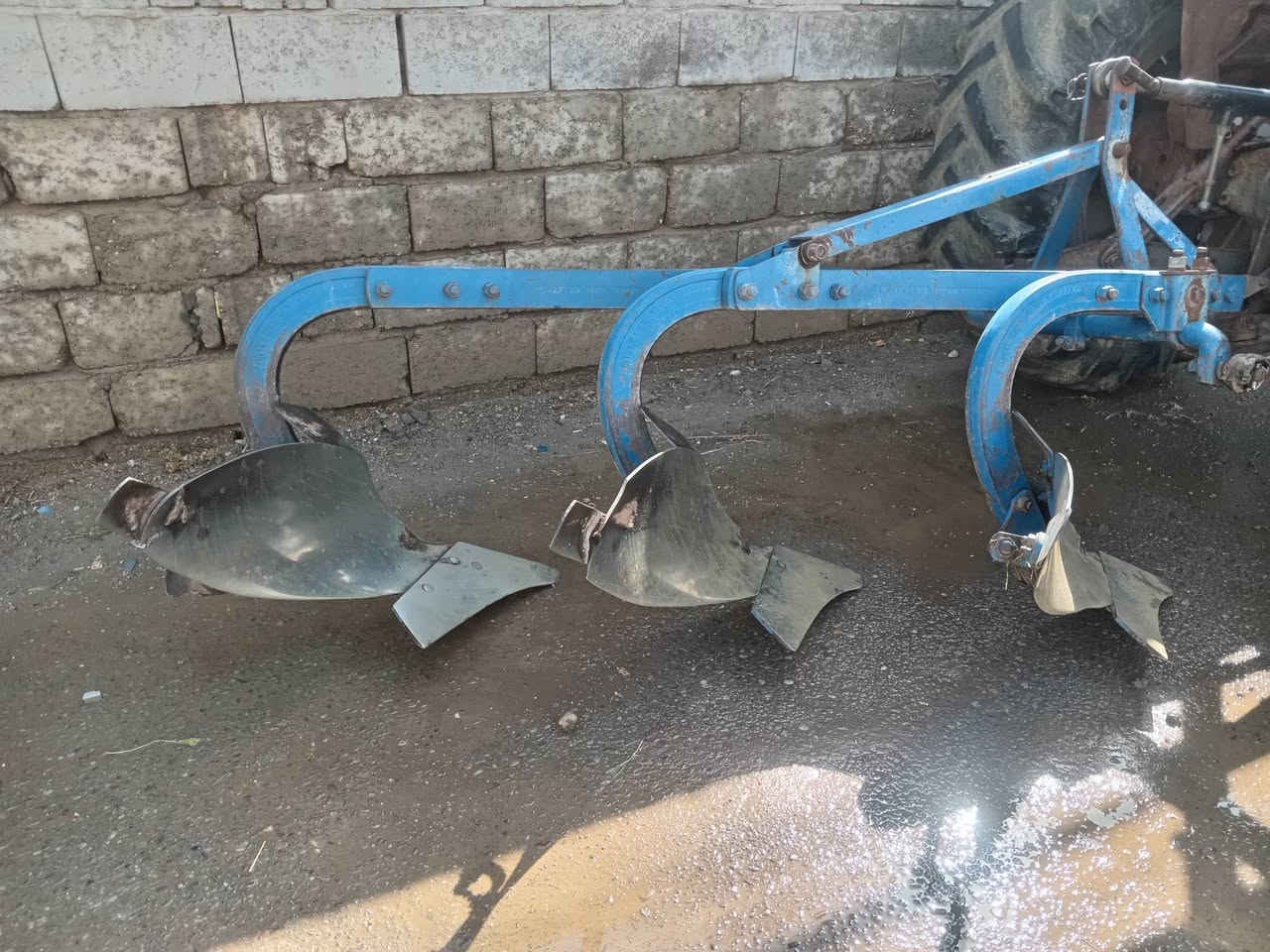 فدان البئر تركي للبيع حجم 12
مكانه الفلوجة السعر 1100
للاستفسار الاتصال على ارقامي 
***********
***********
