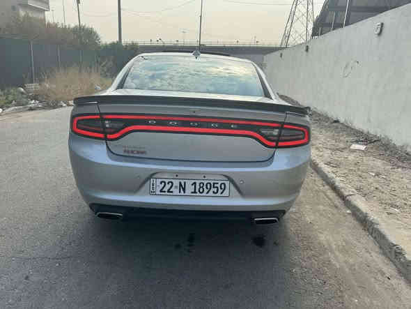 دودج  تشارجر dodge charger 2023
sxt فتحة سقف
الحادث خلفي باب جهة السكن والجاملغ الخلفي تصليح
بدون دواخل ايرباكات دشبول وستيرن سليمه صور الحادث بلمنشور
ماشيه 25 الف فقط
السياره على وضع الشركة جديده بدون اي نقص
السعر 255 بيها مجال بسيط
بغداد حي العدل 
 ***********
