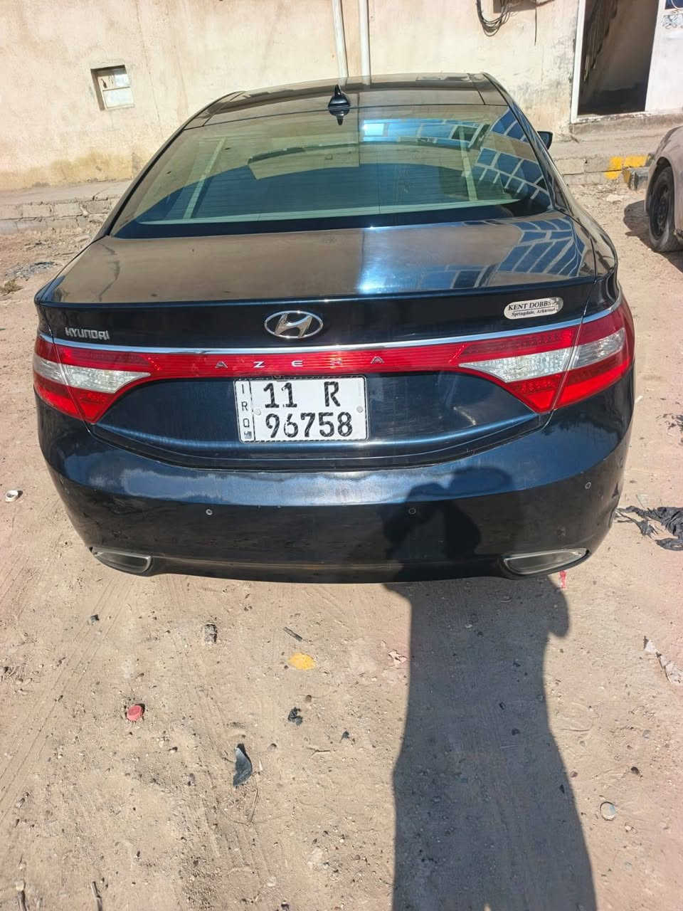 ا السلام عليكم سياره ازيرا موديل 2012  ثلاث قطع صبغ تبريد ثلج صدر حداديه فول  بيها تنته مكان السياره بغداد المحموديه السعر 95 ورقه
***********
