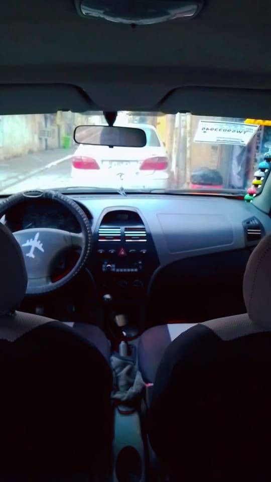 طيبة موديل ١٦ ممشتغلة تكسي ولا يوم بيها جراد بلقمارة فيتبم جديد نوزلات جديدة بلكات جديدة واير بلك جديد رقمها بغداد بيها جاملغ امامي مبدل موضح بالفيديو رايده ب٤٢ بيها مجال شوية بيها خربطة بلمكينة سيارة طابكة ما متحركة ابد ع كد تشغيل والاطفاء كير ومكينة مكفولات باتري جديد وصدر جديد وتأيرات جديدة مكانها بغداد مدينة الصدر مستعجل ع بيعها هذا رقمي *********** متواجد واتس اب وماسنجر
