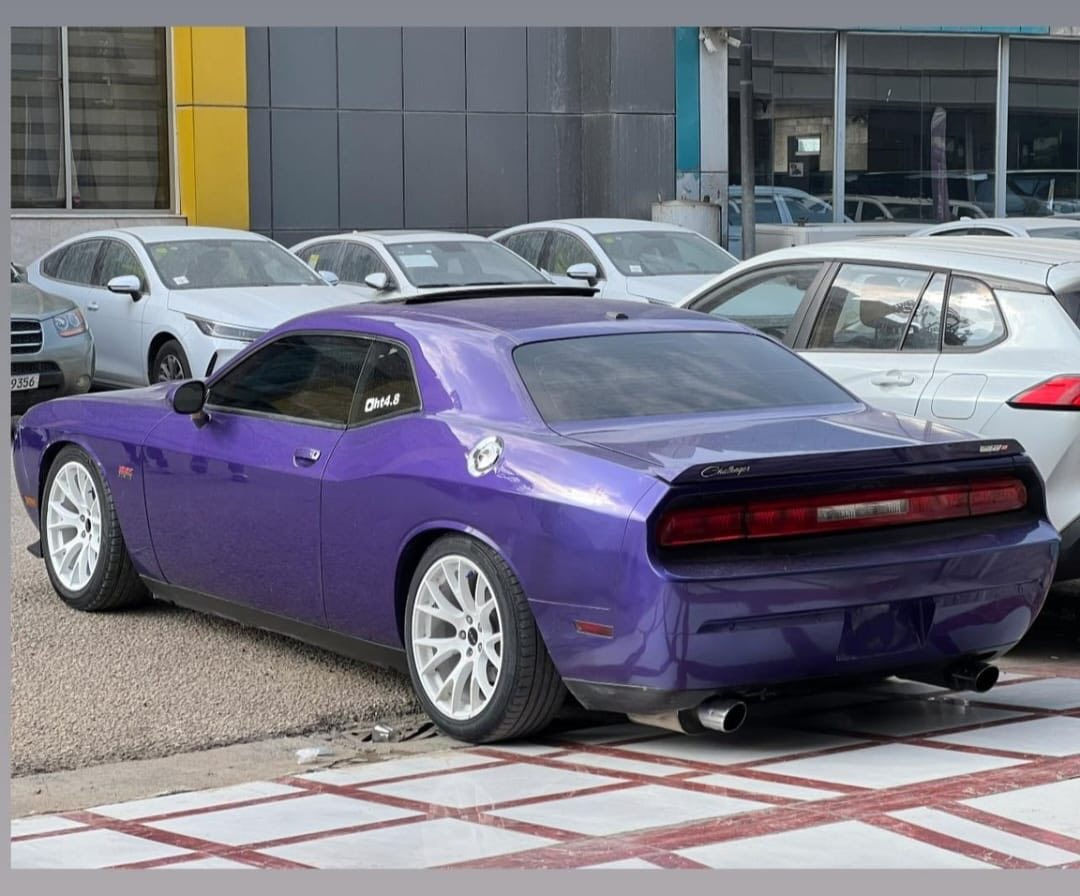 ل للبيع - دودج تشالنجر R/T موديل 2013 ر
* محرك HEMI 5.7 لتر - أداء رياضي وقوة أمريكية S
السيارة نظيفة جداً وبحالتها الأصلية !!
أبرز المواصفات:
﻿﻿فول مواصفات
﻿﻿فتحة سقف
﻿﻿حساسات خلفية
﻿﻿كشنات جلد مع تسخين (هيتر)
﻿﻿مرايا جانبية كهربائية مع هيتر
﻿﻿صبغ فقط "ربع الجامبر الخلفي" والباقي وكالة
﻿﻿مكينة، كير، تبريد ثلج - كلشي جاهز وجاهزة للنقل ملاحضه السياره تحتاج دعاميه اماميه مالته موجده يرادله صبغه فقط
مكلف بل نشر هذه رقم صاحبه.            ((***********))

