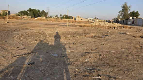 سلام عليكم نص دونم للبيع على المشروع محمد عيسى خلف مطعم ديوان نزال 50 عرض 19 الاتصال على رقم ***********
