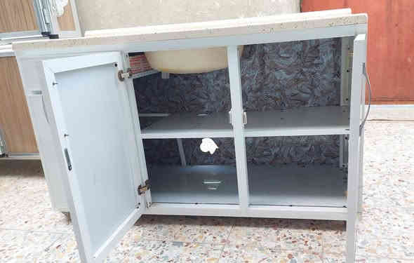 سنك مرمر مترتين السعر 110
سنك احمر حوضين مترتين السعر75
گاونتر المنيوم مترتين4 قطع تعليك وطرح+سنك +محلق كاونتر 
..الطرح مرمر والسنك متر و20 السعر250
گاونتر المنيوم متر ونص السعر125
***********
***********
