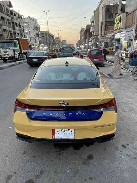 السلام عليكم من رخصه الادمن النترا2021 للبيع نفول عدا الفتحه
رادار 180 جانبي +خلفي +امامي 
تبريد بيانو
بصمه 
تشغيل عن بعد
3 انضمه قياده
مكينه 2000 دوش
مري شفط
السعر 130$
للاستفسار ***********
