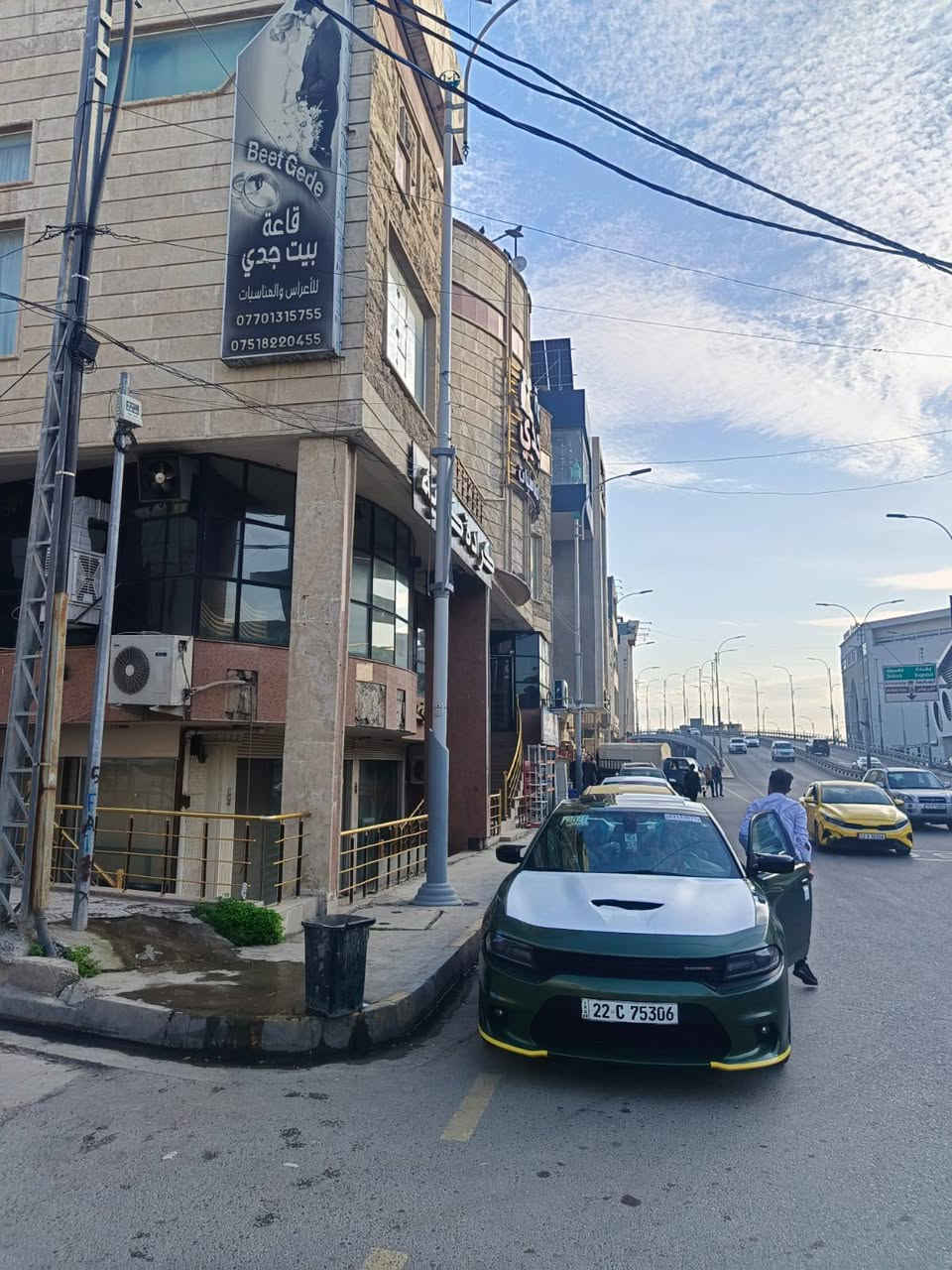 للايجار محل ارضي مساحة ٦×٢٠ م٢ يصلح مختبر طبي تحت كرادة كافية مع قاعة أعراس مساحة ٣٥٠م٢ وتصلح مجمع طبي فوق كرادة كافية الموقع قرب مجسر حاملة الجرار بعد مجمع الحدباء الطبي للعيون البناية ركن
للاتصال
*********** ابو جنيد
*********** ابو رحمه
*********** ابو جنيد
