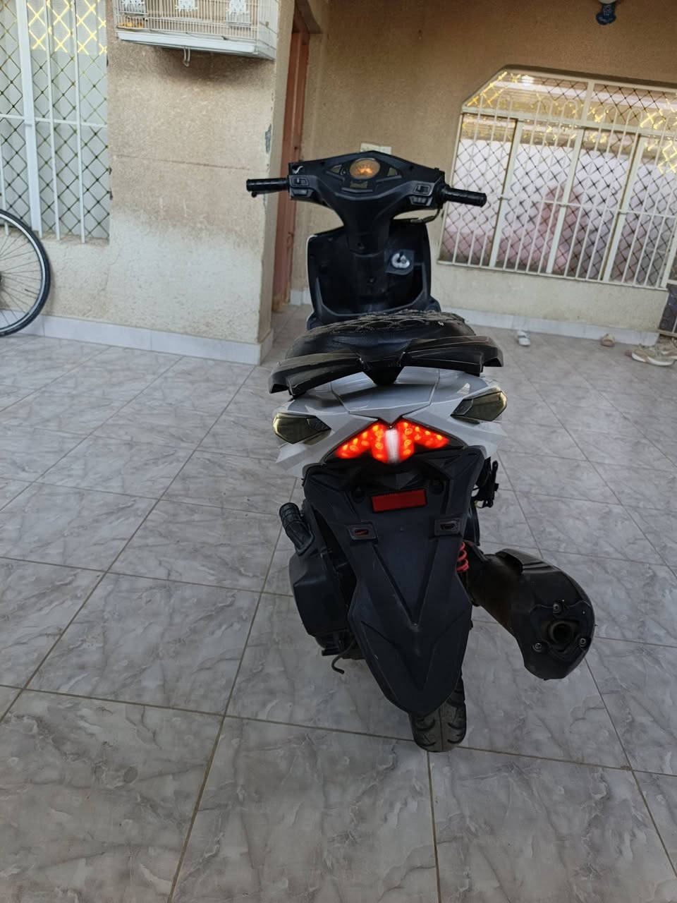 دراجة sym موديل 2020/2021 حجم 150cc سرعة الدراجة 140 دراجة مكينة مفتوحة دراجة عوزهة ملاحظات ترايش الجانبية ودوشم الكشن ودكمة لايت دراجة شغل واطلع
سعرهة 300 الف وبيهة مجال
مكاني واسط الخاچية 
***********
