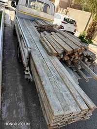 لوح نص مكعب وبقار٥٠وحده ٢ب٤ وسير مشكل ٢متر ٣متر ١متر مكان بغداد ٣٠٠ ال...