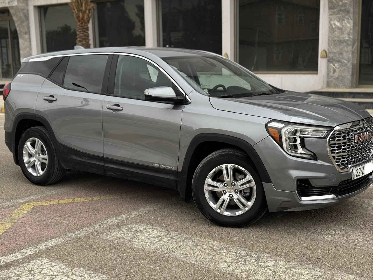 🚘 GMC Terrain وارد أمريكي للبيع
📍 رقم أربيل – تحويل مباشر أو وكالة
📅 موديل 2024
📏 الممشى: 19 ألف فقط

🔹 حادثة خفيفة باب السايق (مبدل أصلي)
🔹 إضافة بارد بخشم البنيد والجنطة (PDR)
🔹 مي + راديتر + تبريد + مراوح كلهن شركة
🔹 السيارة بحالة الوكالة شرط الجديد

📍 الموقع: النجف الأشرف
📞 للاستفسار واتساب / اتصال: ***********

❗ فقط الشراي يتصل – بدون مراوس
