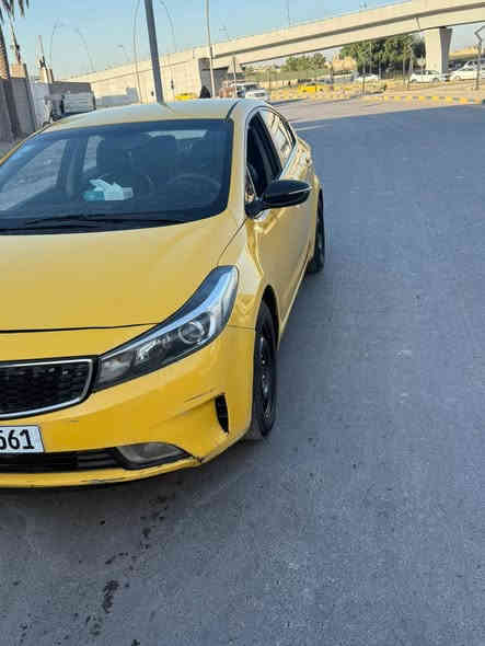 السلام عليكم كيا سيراتو موديل 16شكل 18 خليجي رقم بغداد
مكفولة من التبديل والضرر ماعدا طخة بلجاملغ الامامي الايمن فقط كير محرك خير من الله 
السيارة باسمي صار ثلاث سنوات عندي
المواصفات نص فول +بصمة
السيارة جديده احلى من الصور استخدام شخصي
السعر 107
العنوان بغداد 
للاستفسار ***********
ملاحضة وين ميعجبك تفحص افحص
