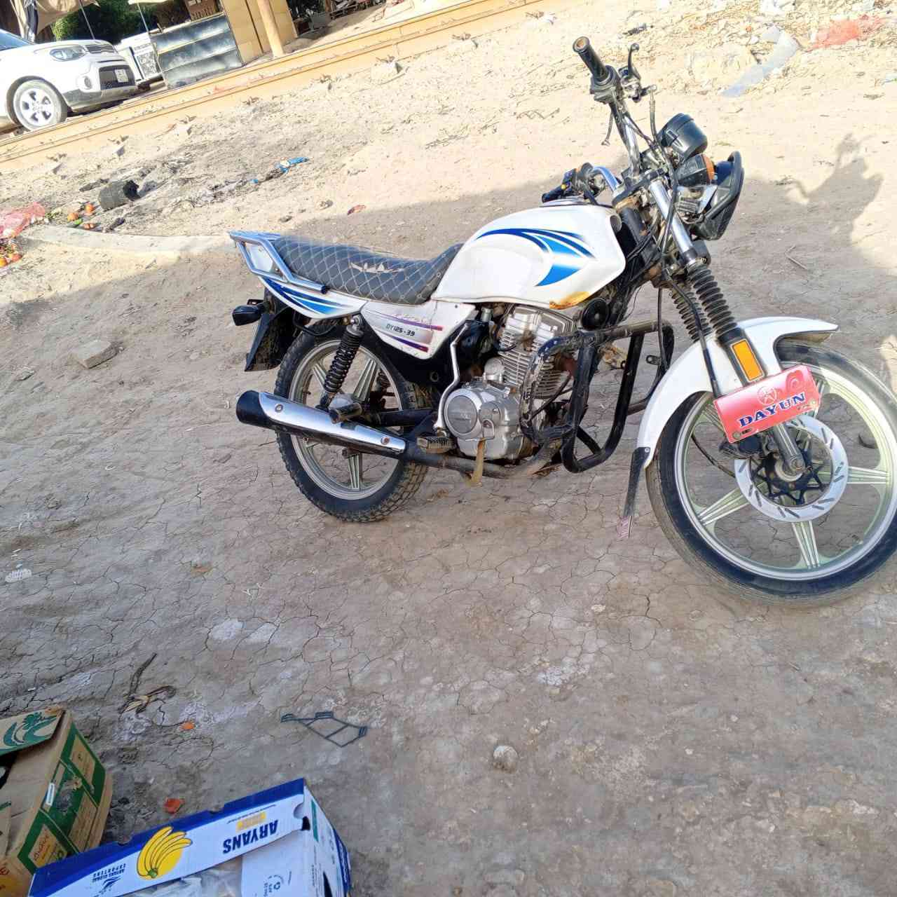 سلام عليكم دراجه للبيع دايون عضم موديل 2022 اوراقه ضايعه سعر خاص ***********
